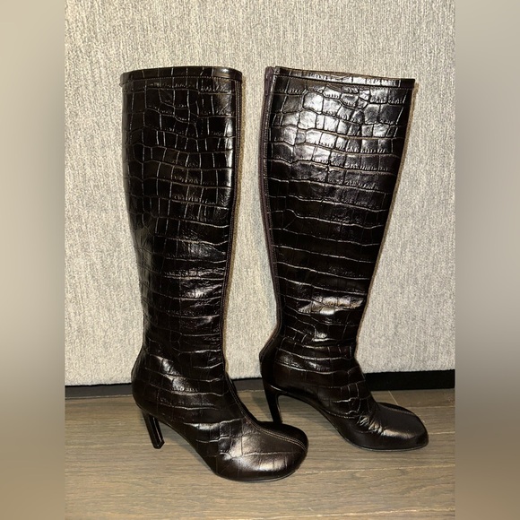 $1250 Dries Van Noten Brown Leather Croc Embossed Knee High Boots - Picture 2 of 9
